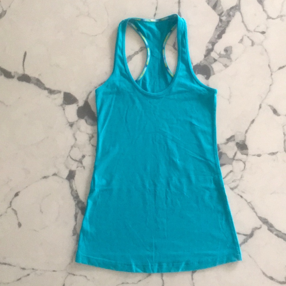 LuLulemon tank 4  - perfect condition!